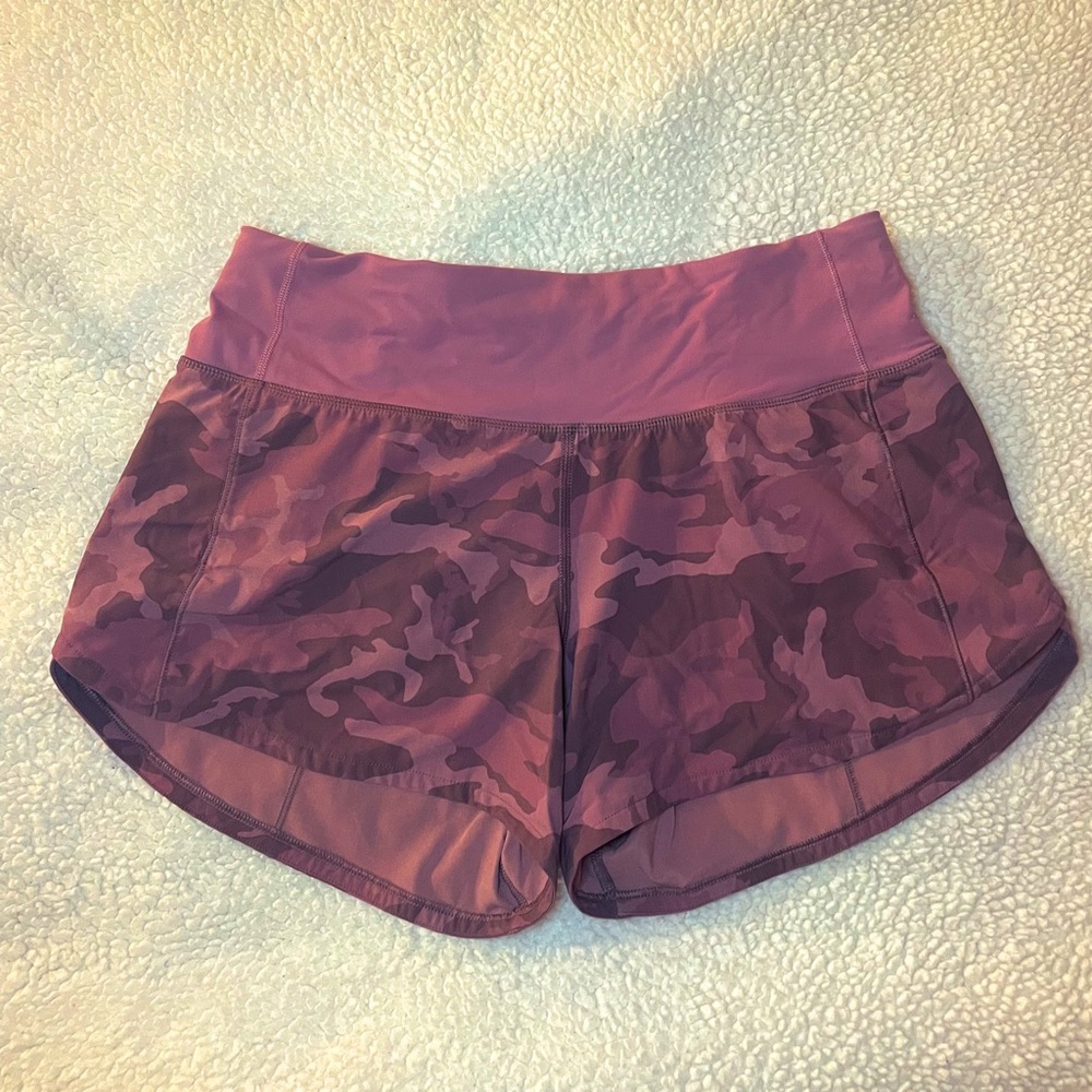 RARE Lululemon 2” speed up shorts!
